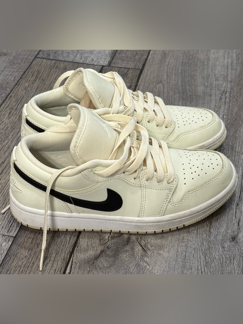 Women's Air Jordan 1 Low 'Coconut Milk'